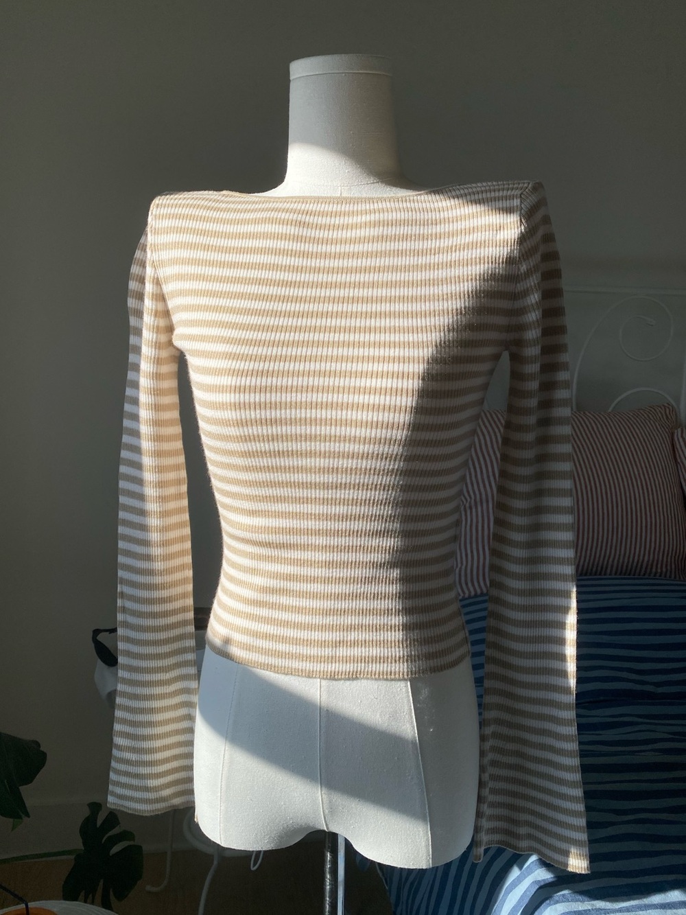 Madewell Flared-Sleeve Boatneck Sweater in Merino Wool-Silk Blend Size XXS